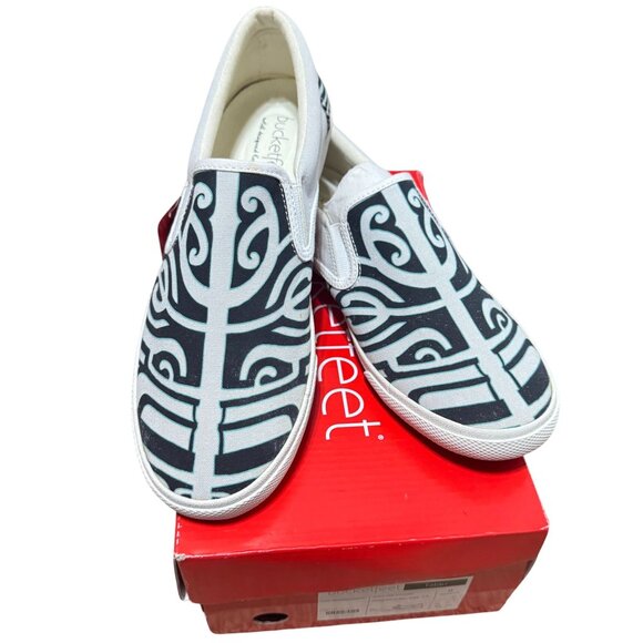 NIB Bucketfeet Tabu Slip-On Shoes Tribal Design Size 8 Canvas Casual  Womens - Picture 1 of 9